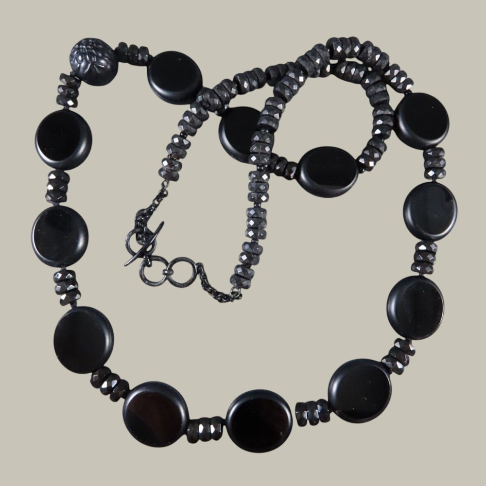 Vintage LIZ CLAIBORNE Black Metal BEADED NECKLACE Glass Ovals CARVED FACETED 33"